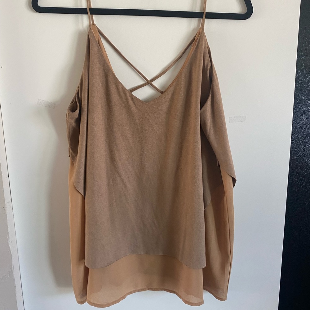 Woman’s XL tank